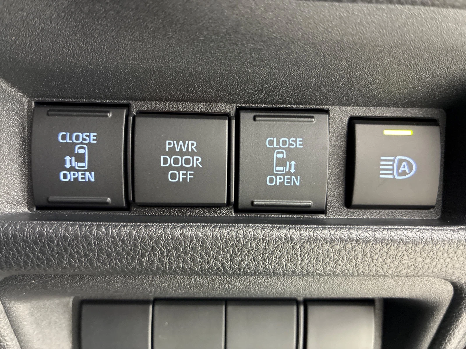 車両の画像