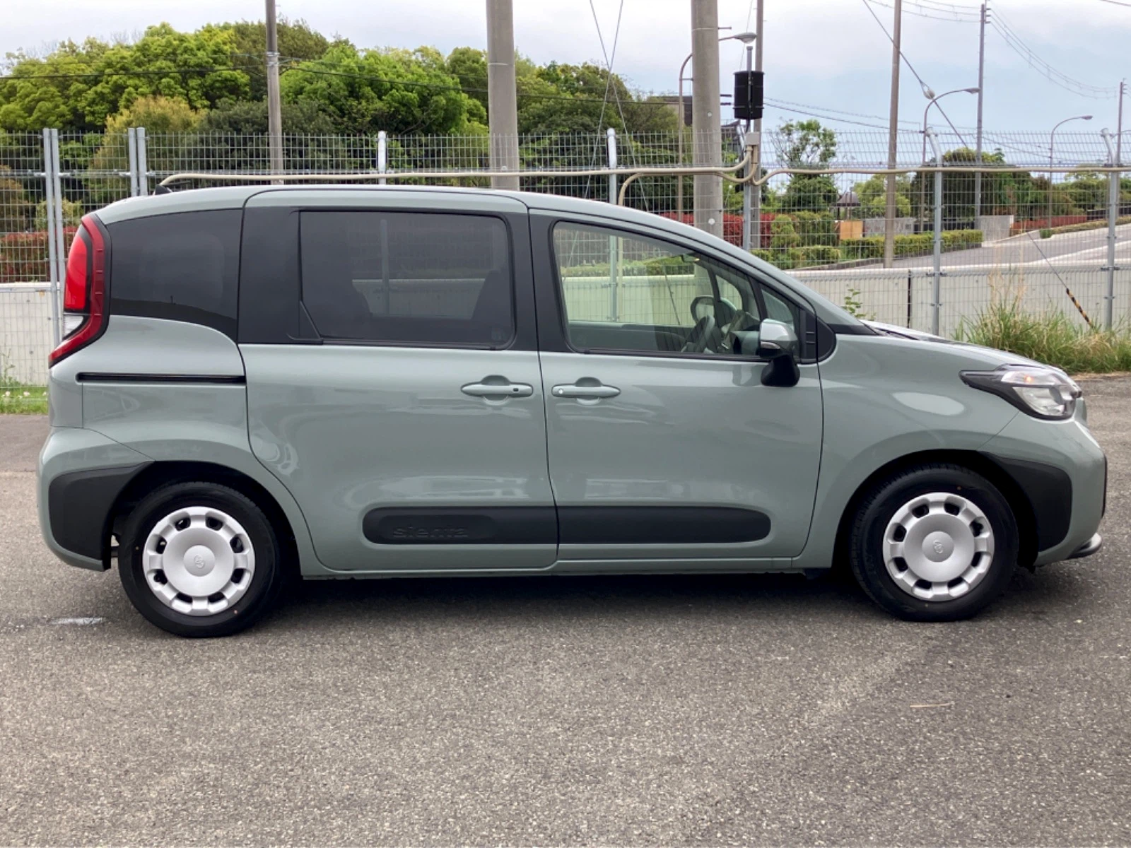 車両の画像