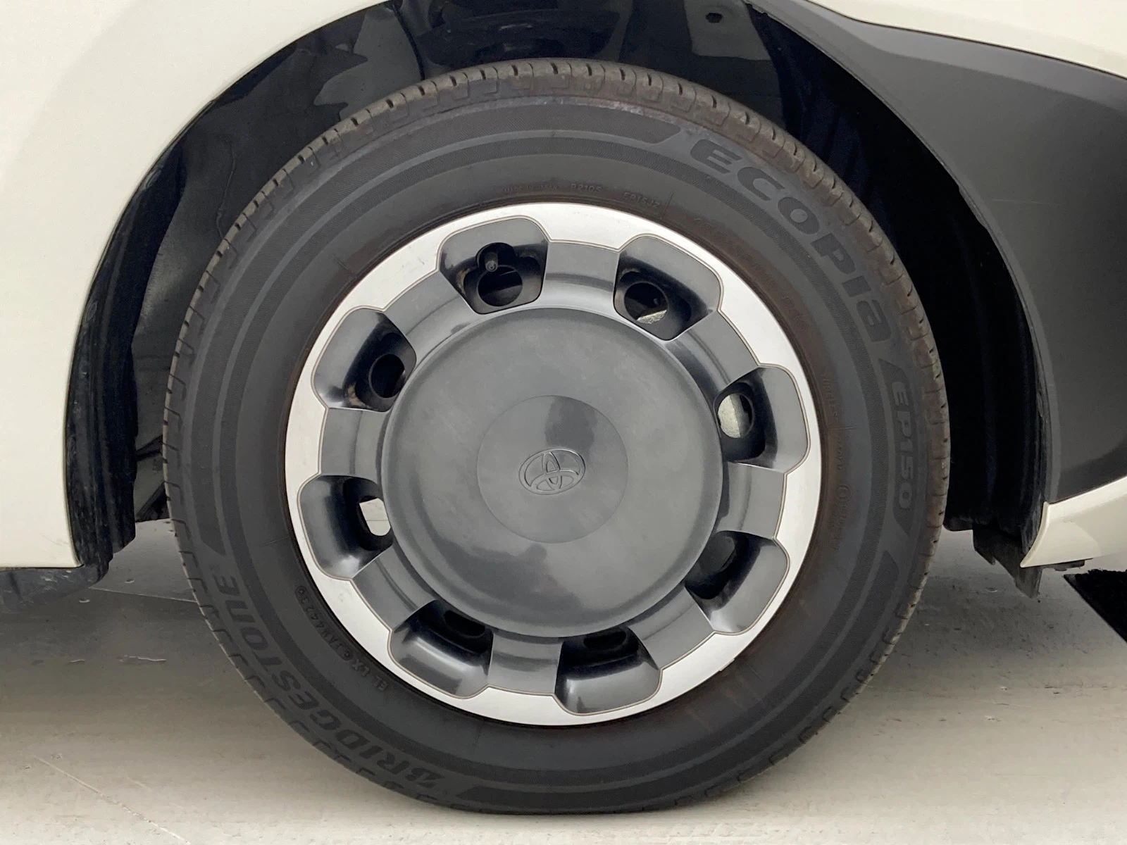 車両の画像