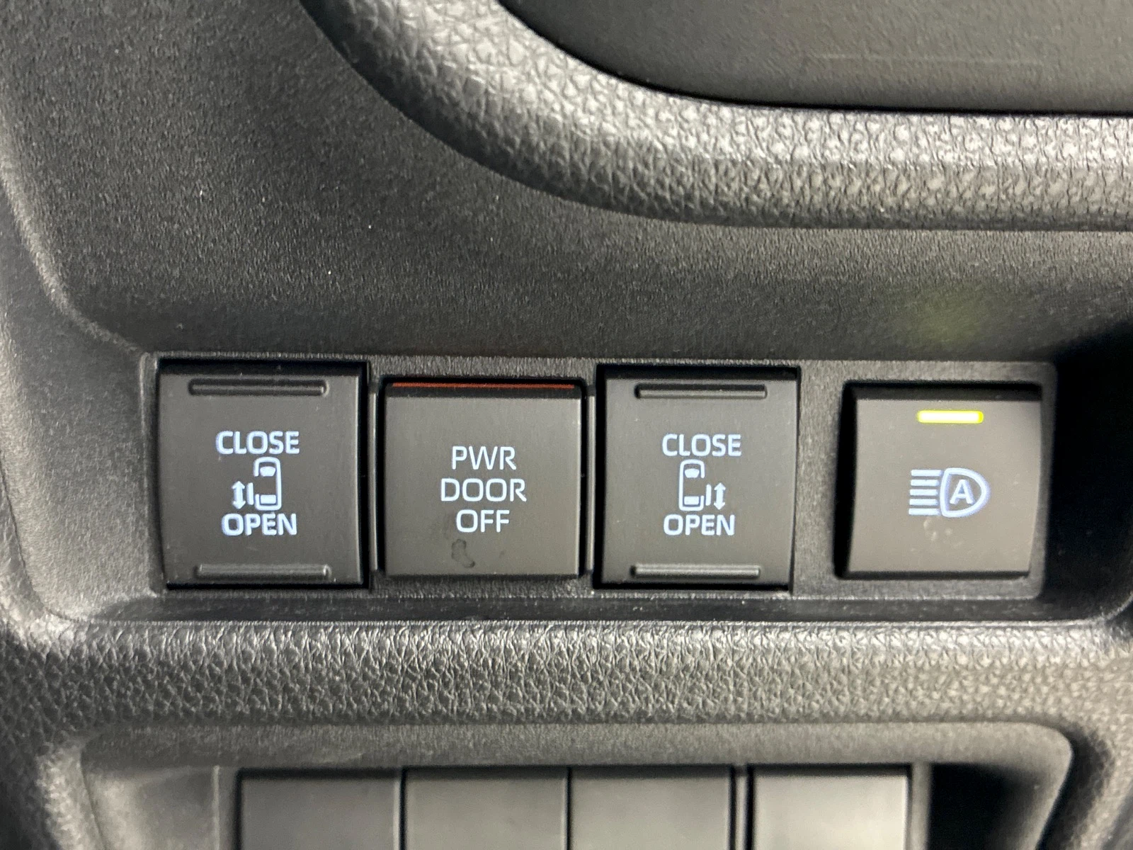車両の画像