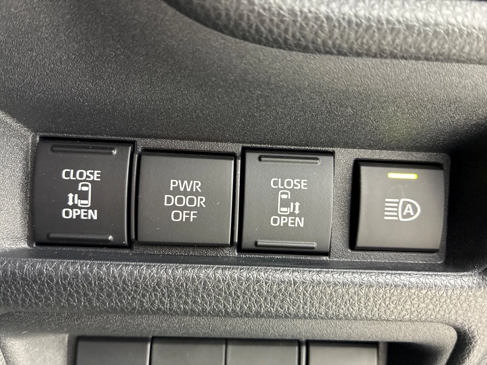 車両の画像