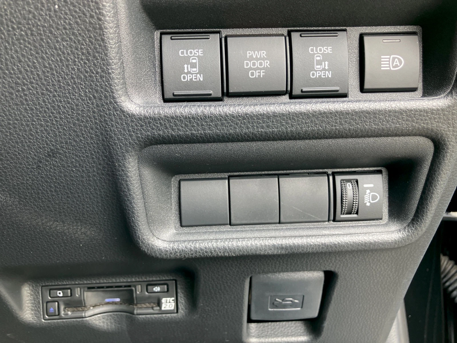 車両の画像
