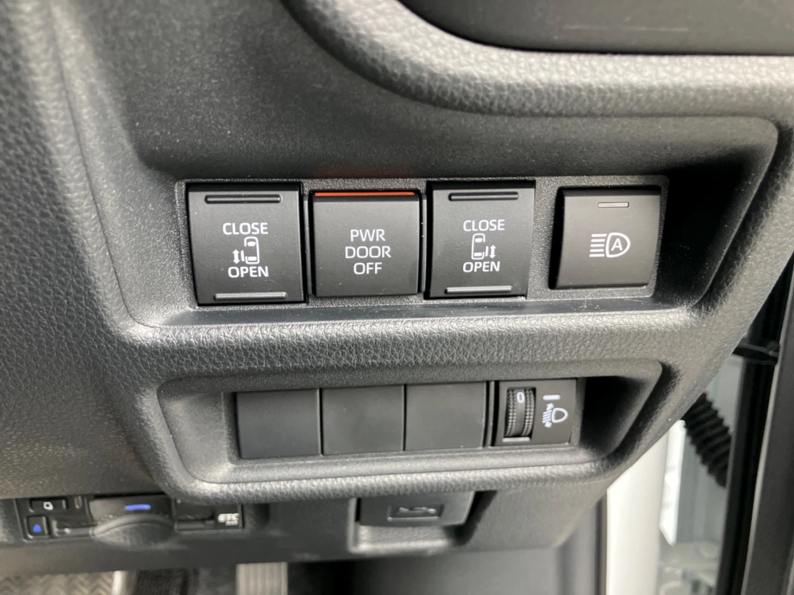 車両の画像