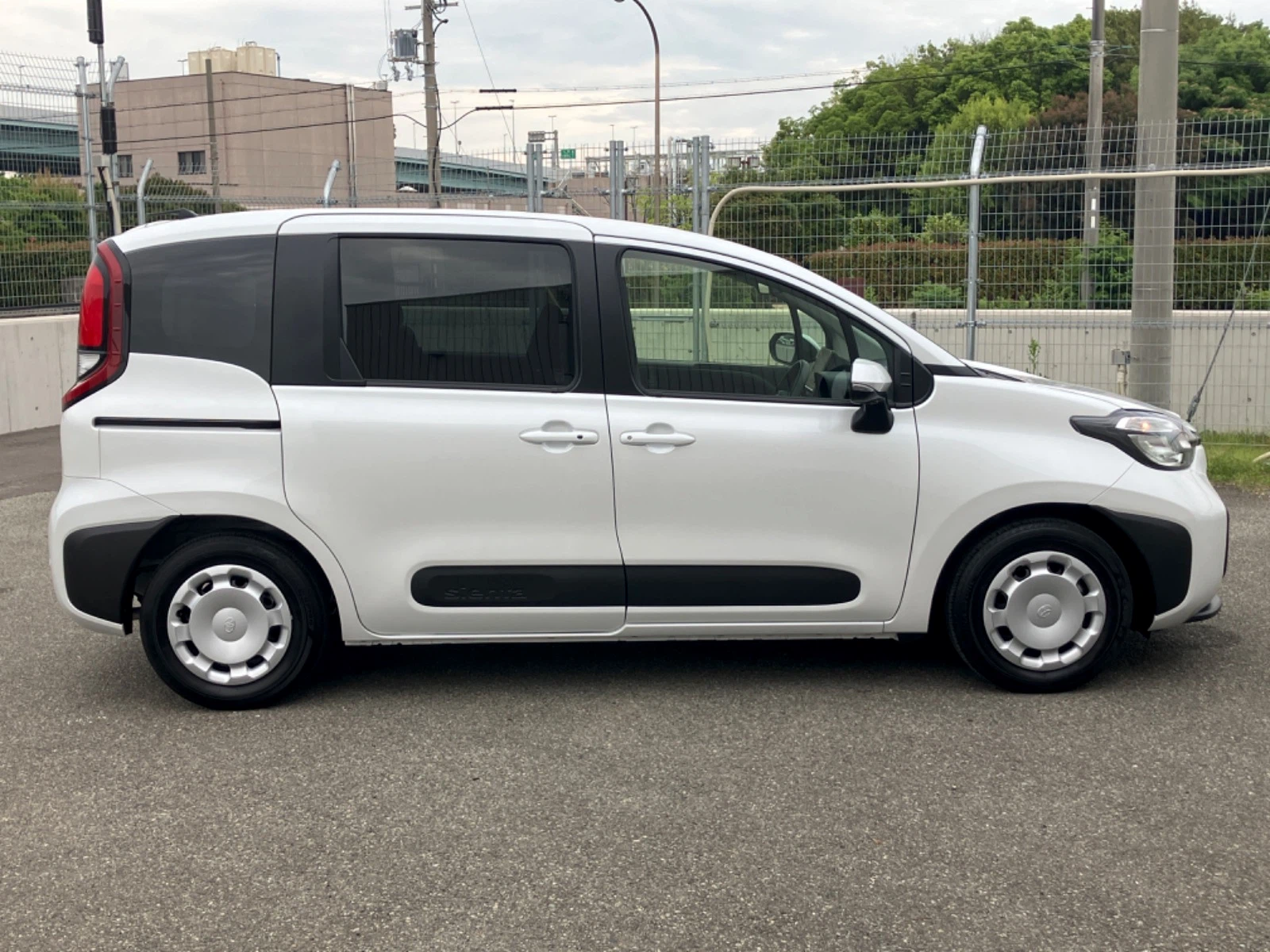 車両の画像