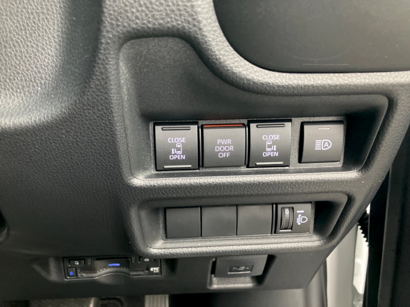 車両の画像