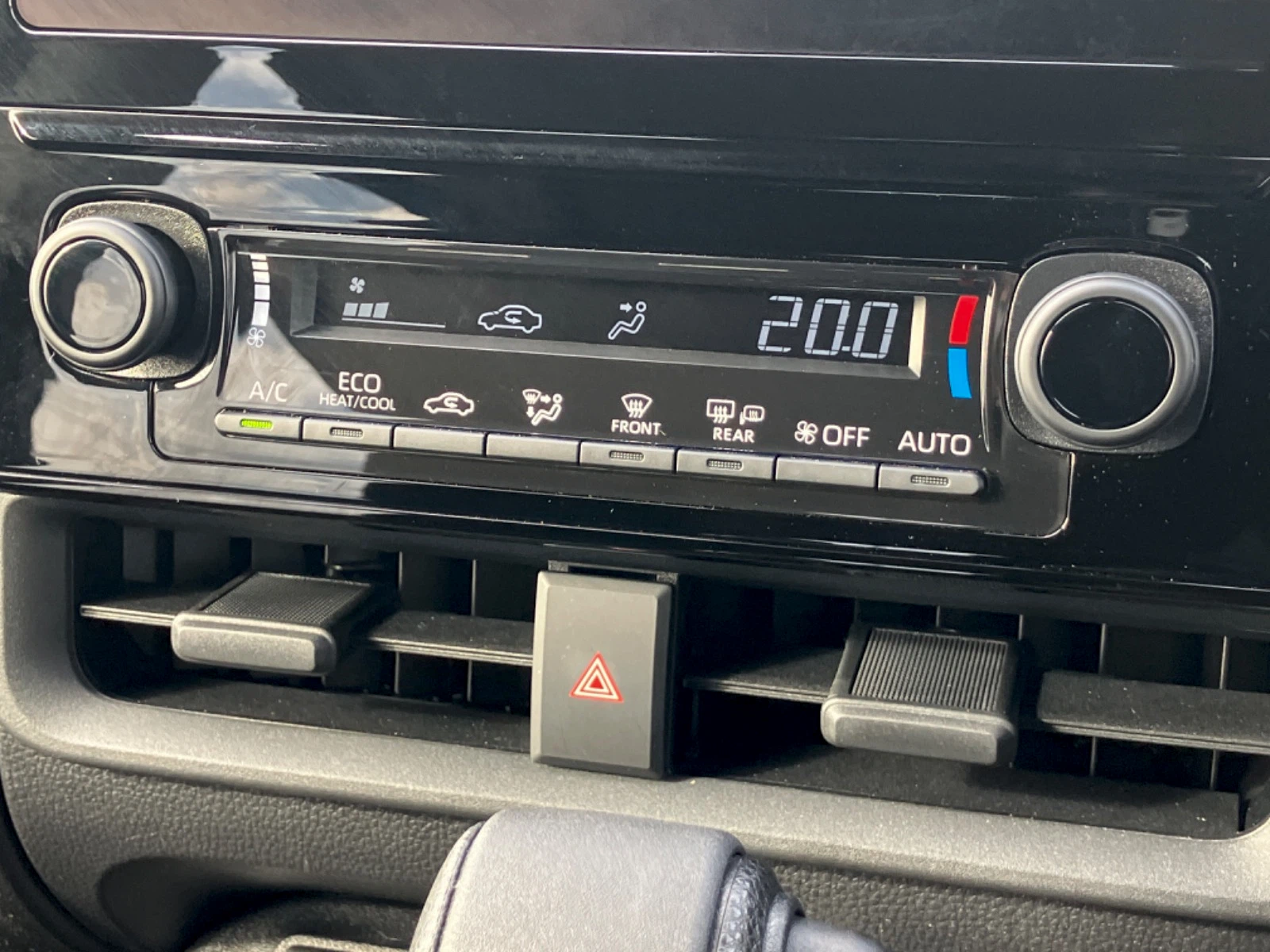 車両の画像