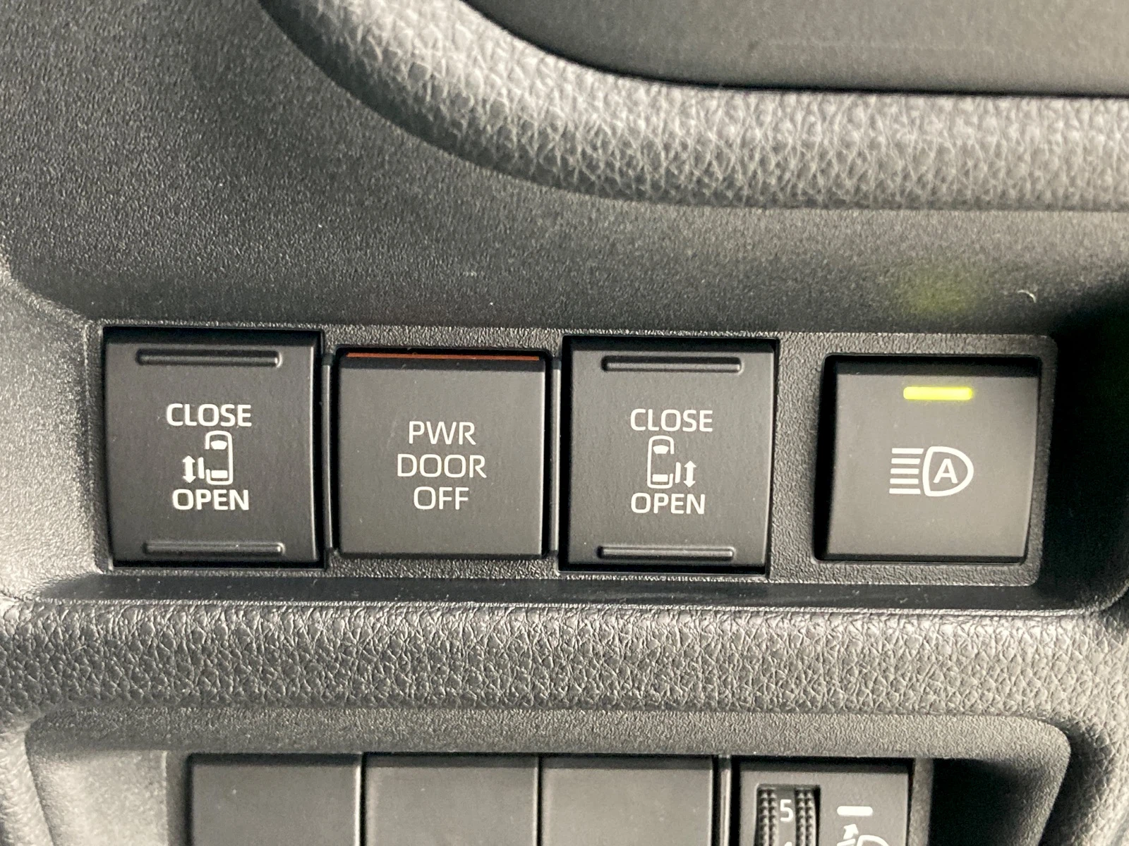 車両の画像