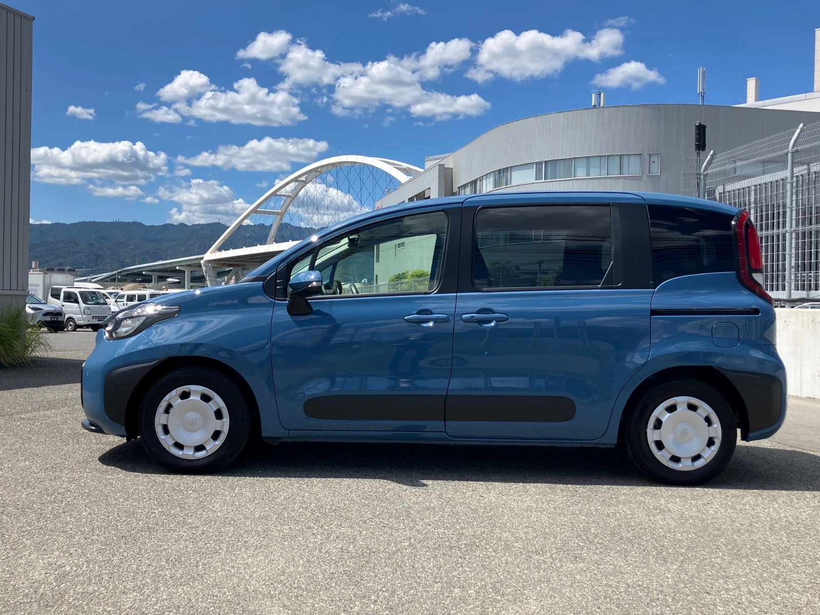車両の画像