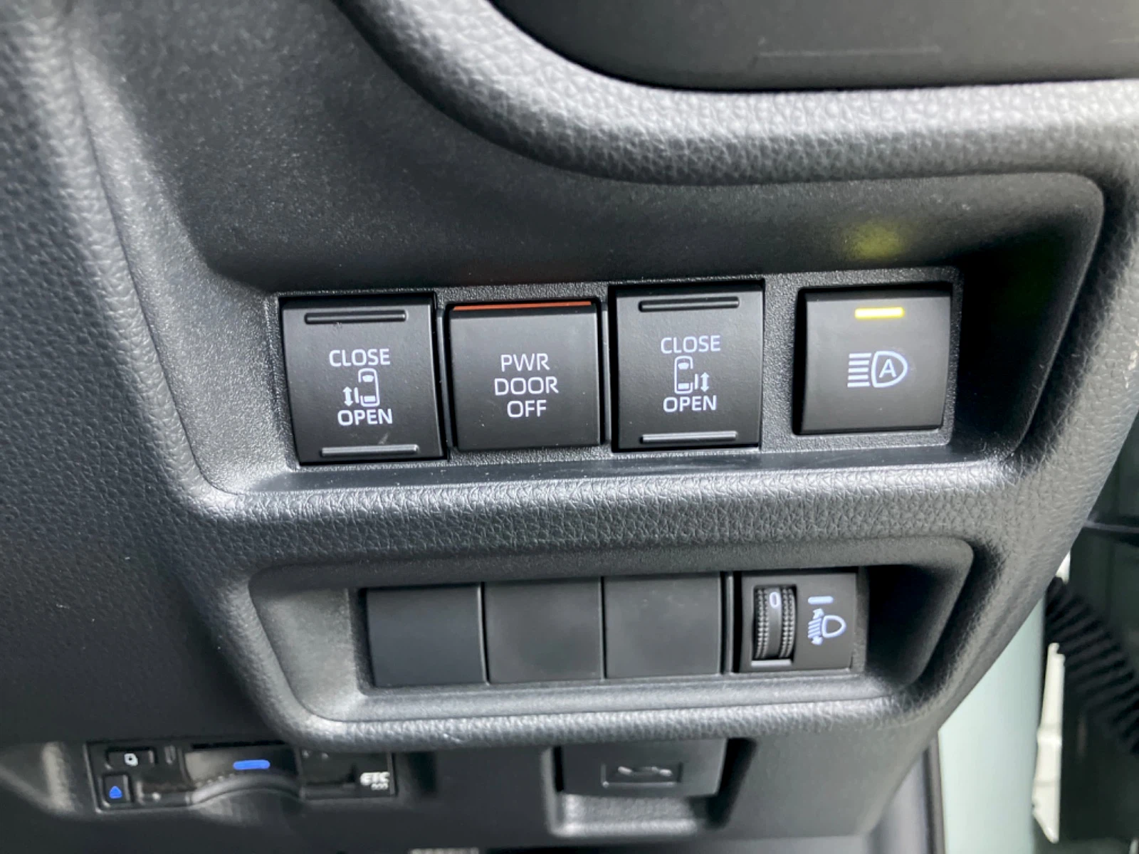 車両の画像