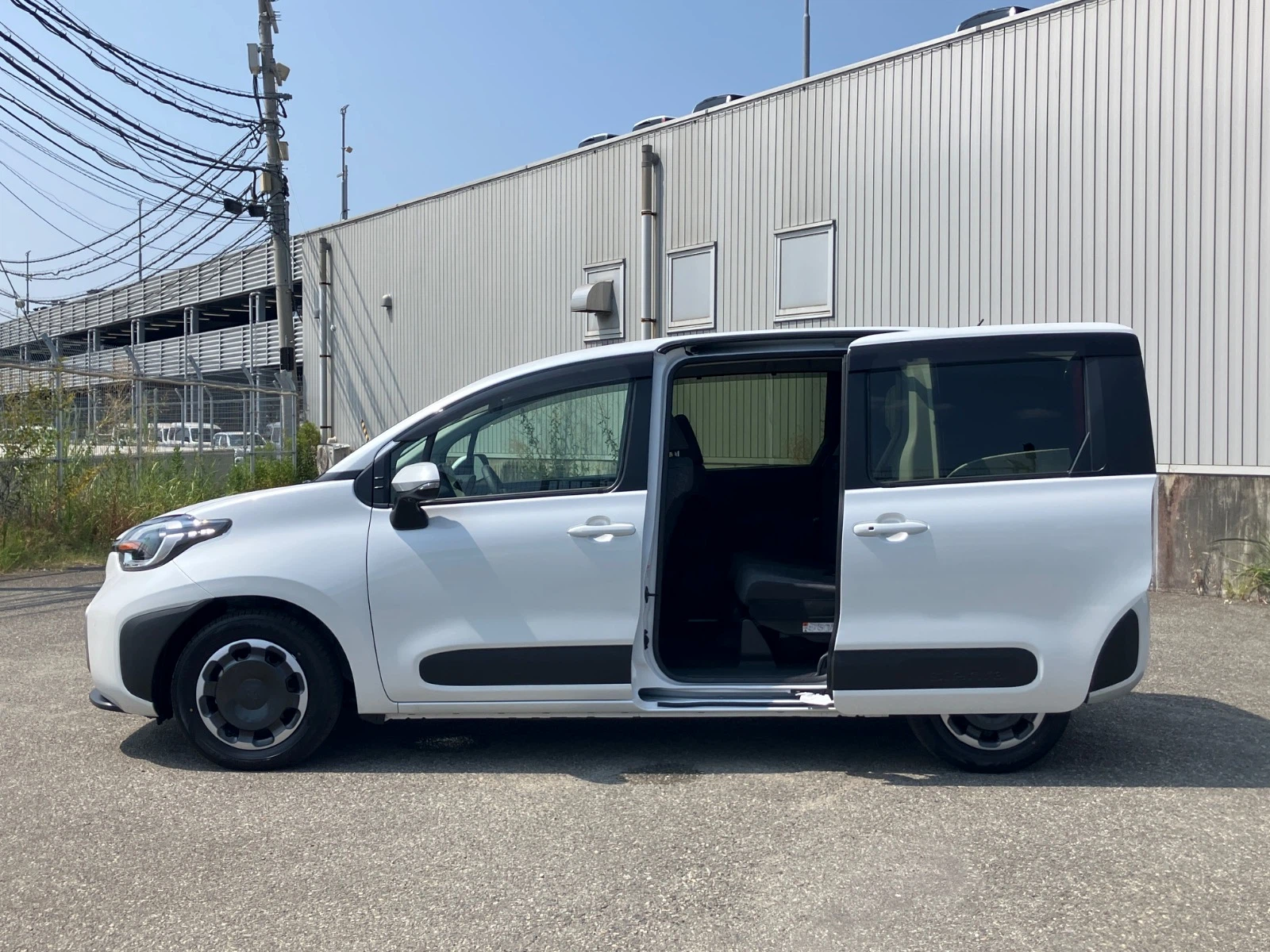 車両の画像
