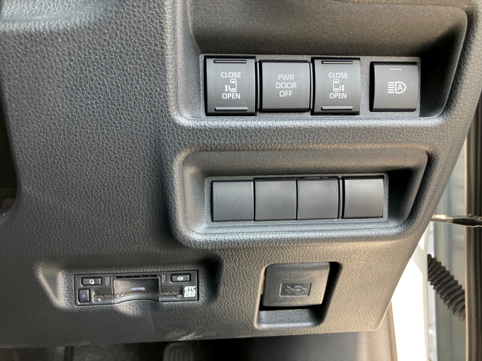 車両の画像