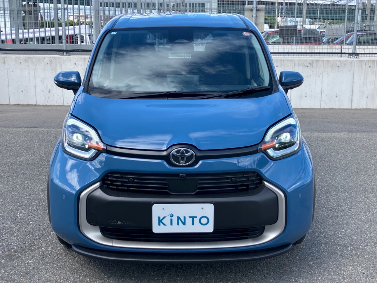 車両の画像