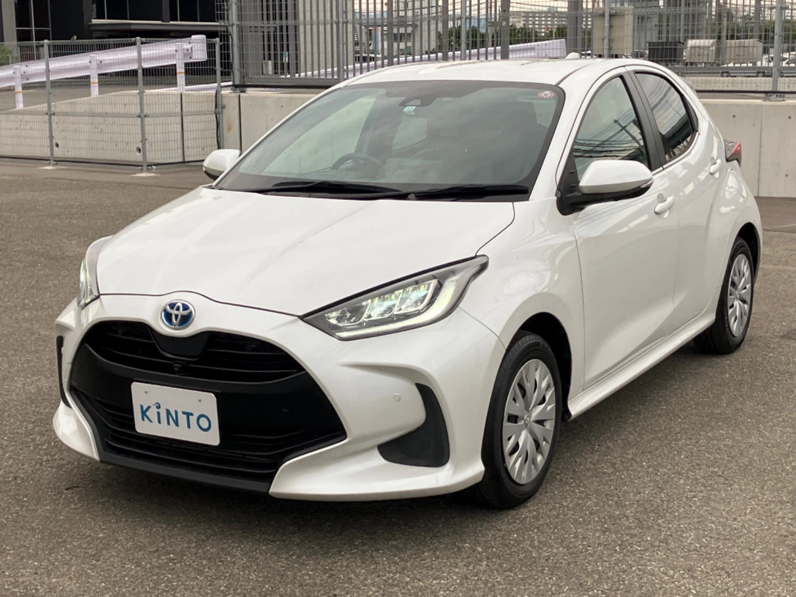 ヤリス Z HEV 1.5L 2WD(5人)