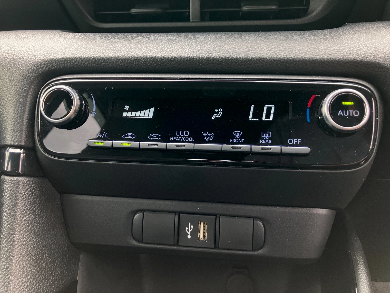 車両の画像