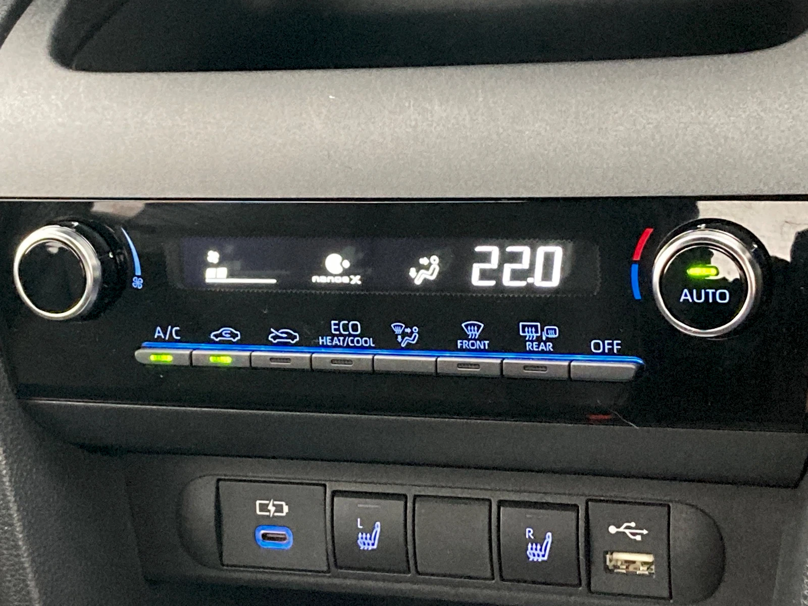 車両の画像