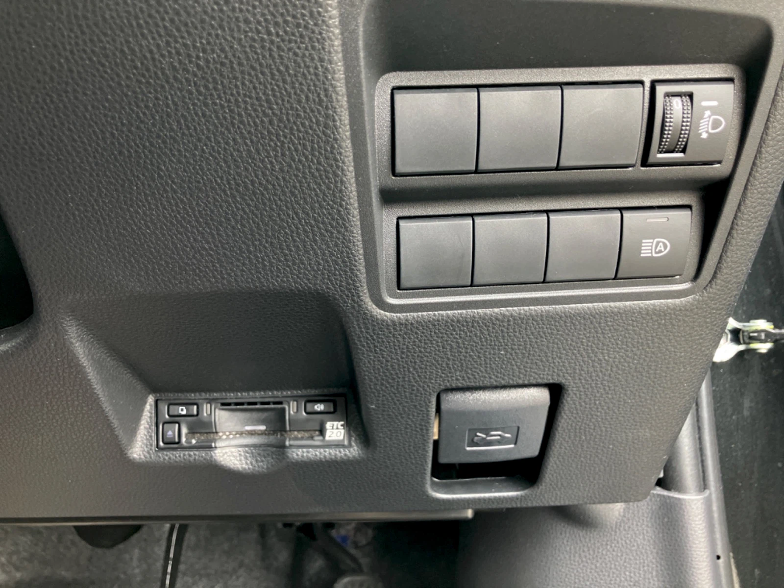 車両の画像