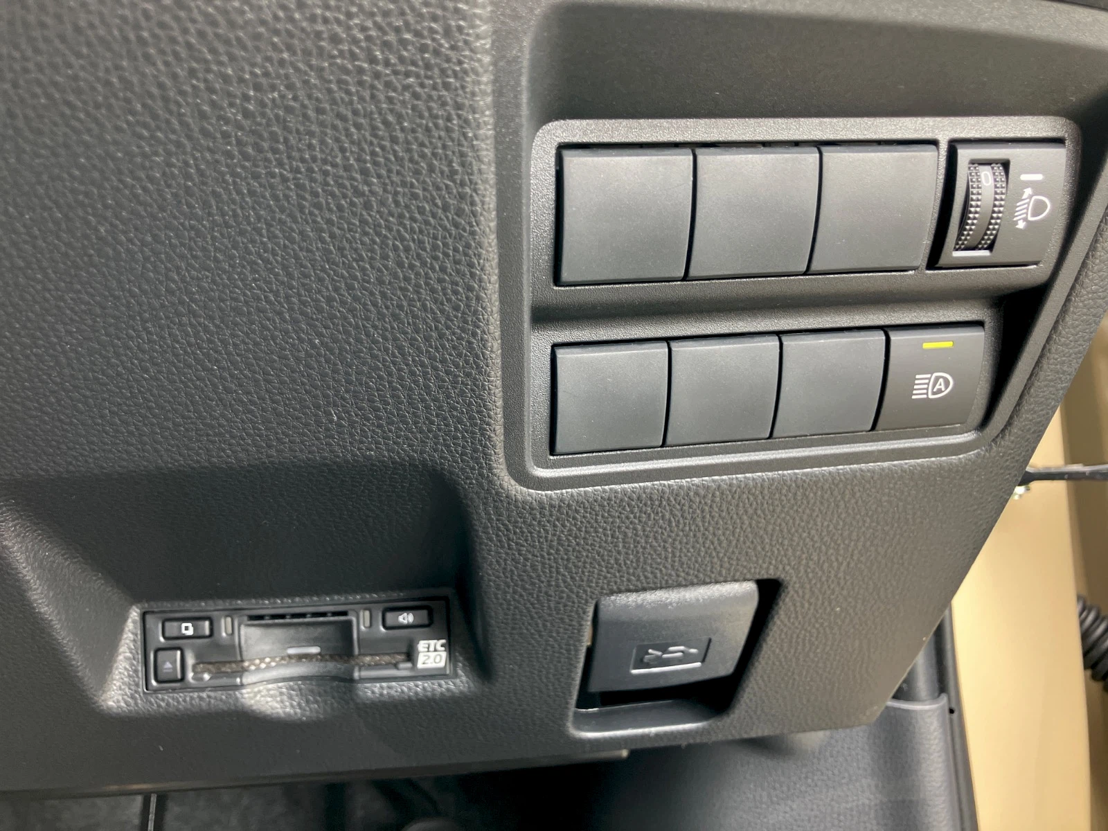 車両の画像