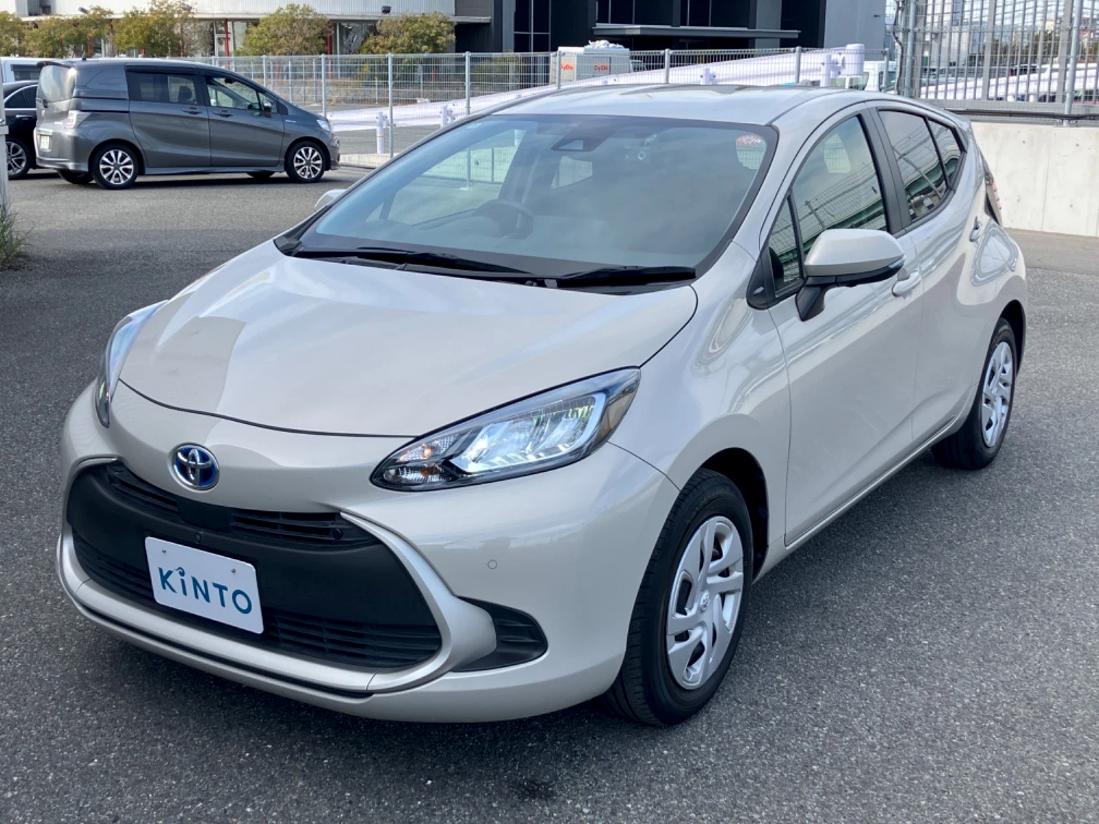 アクア G HEV 1.5L 2WD(5人)