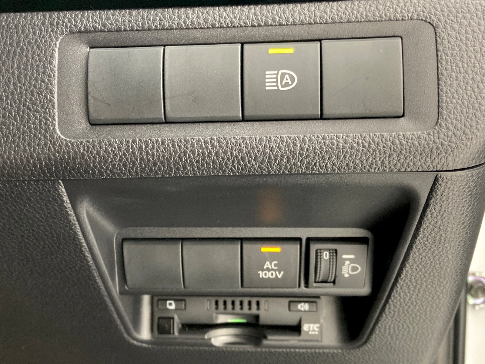 車両の画像