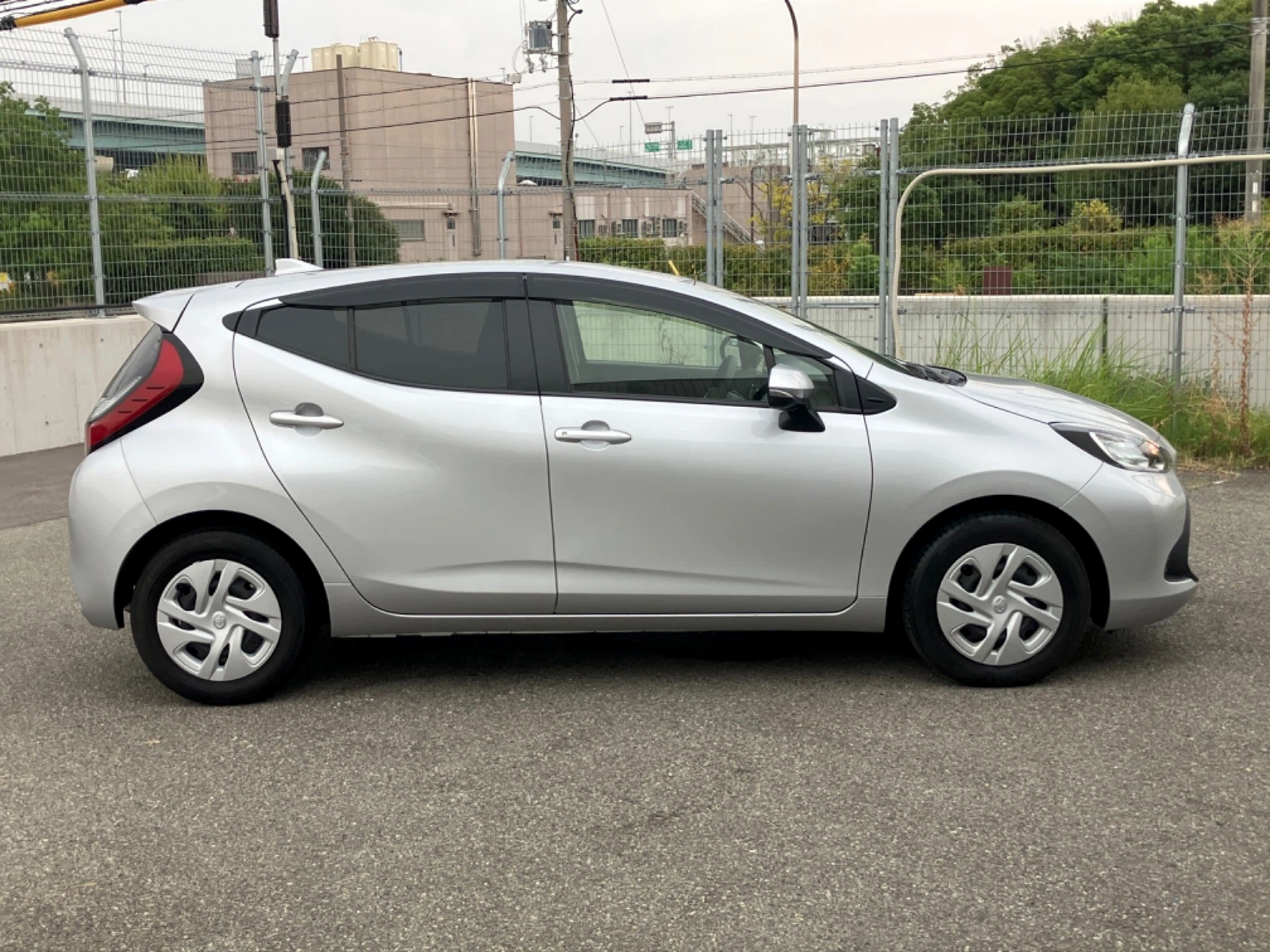 車両の画像