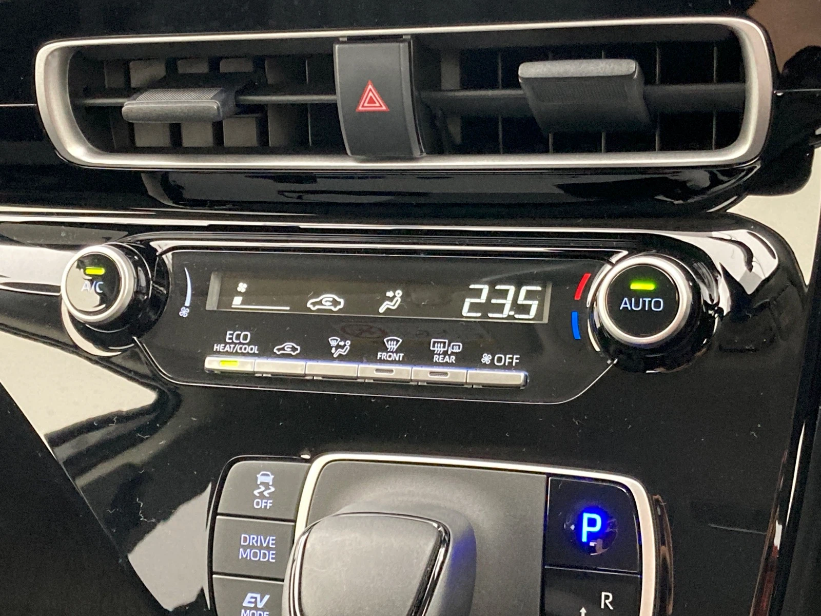 車両の画像