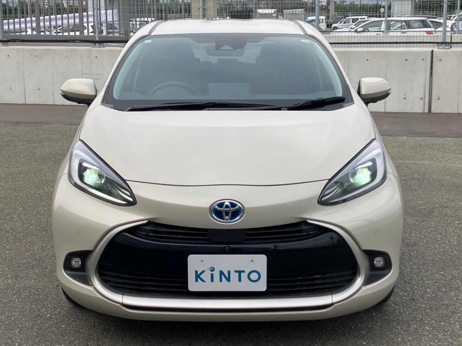 車両の画像