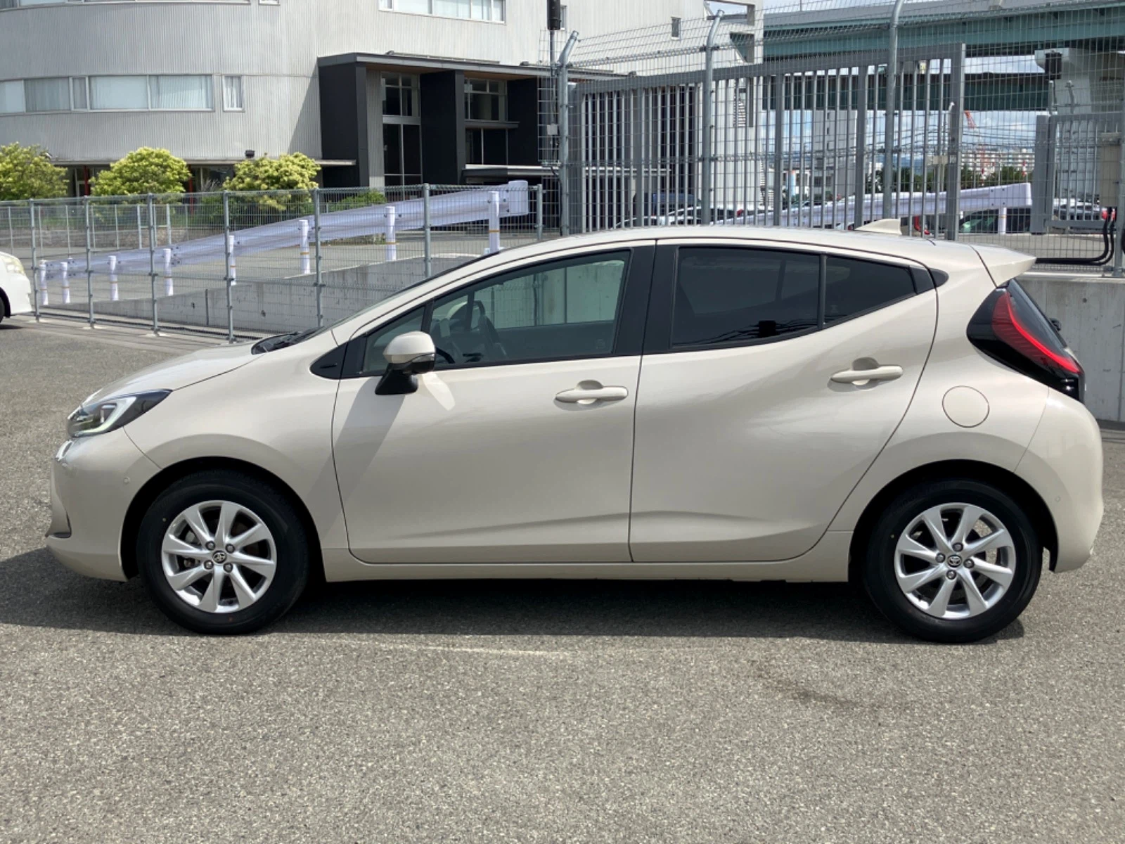 車両の画像