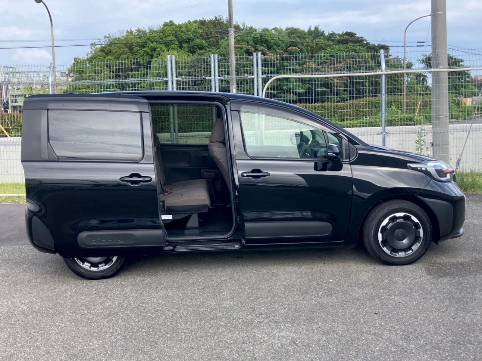 車両の画像