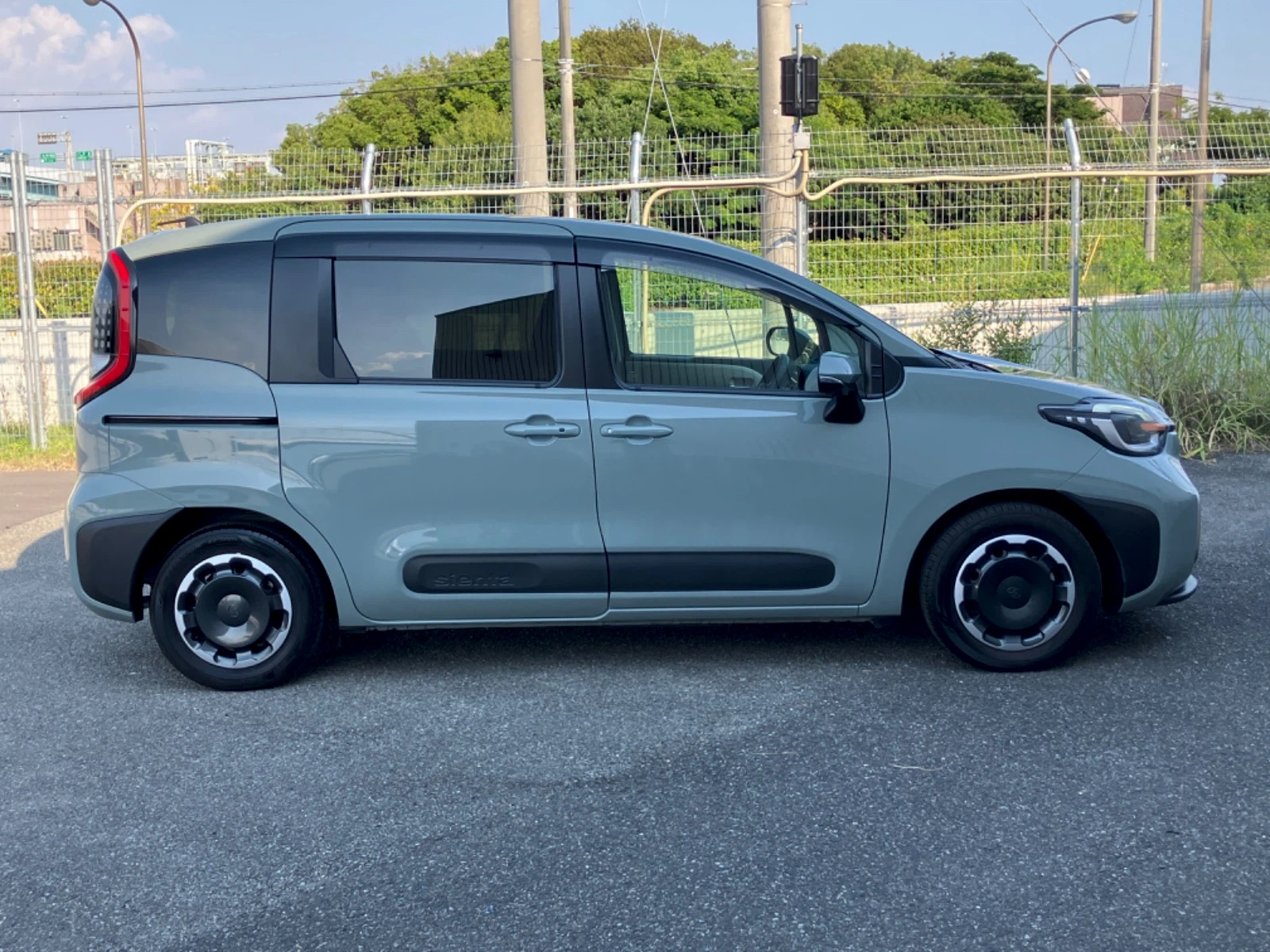 車両の画像