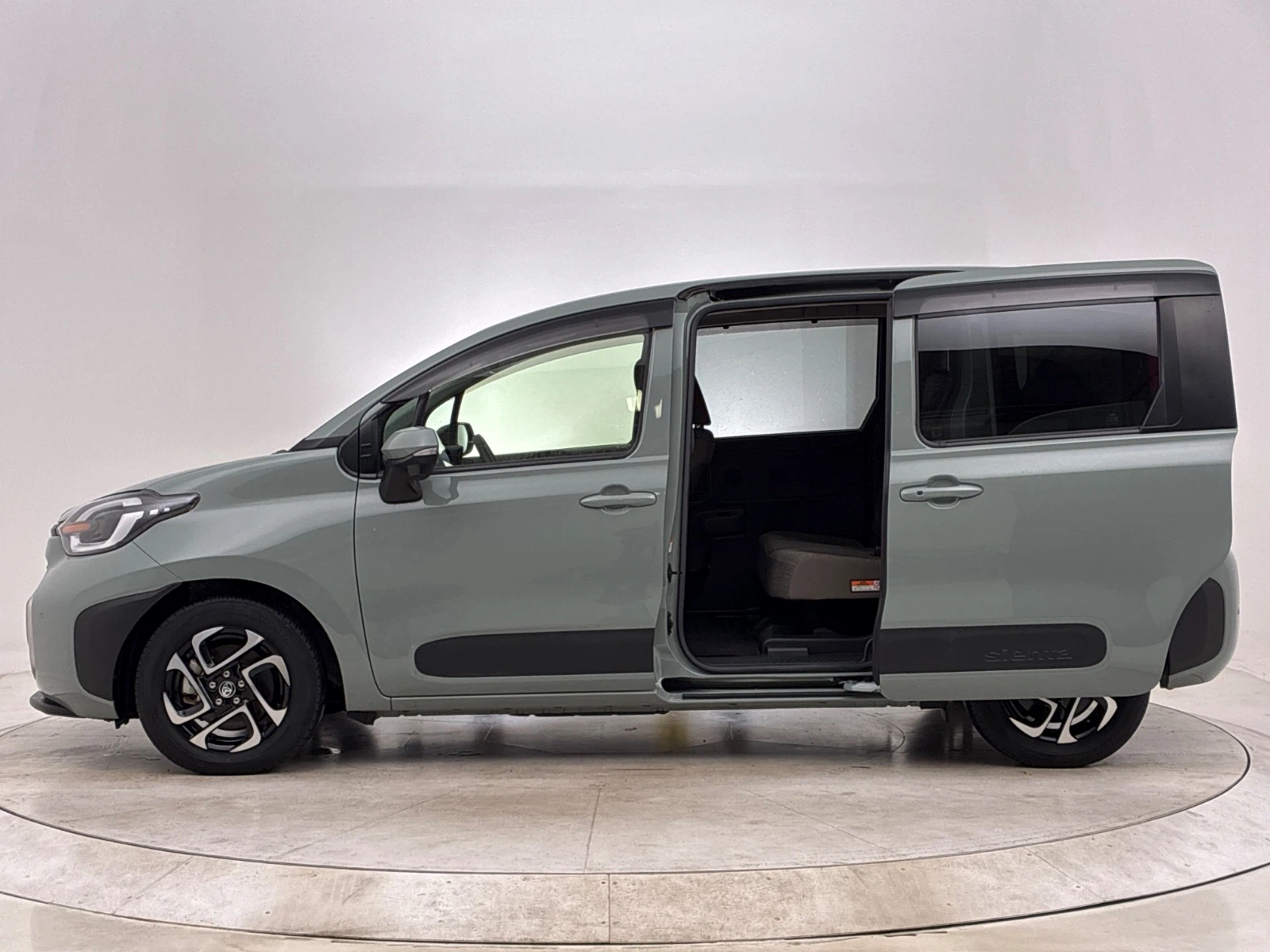 車両の画像