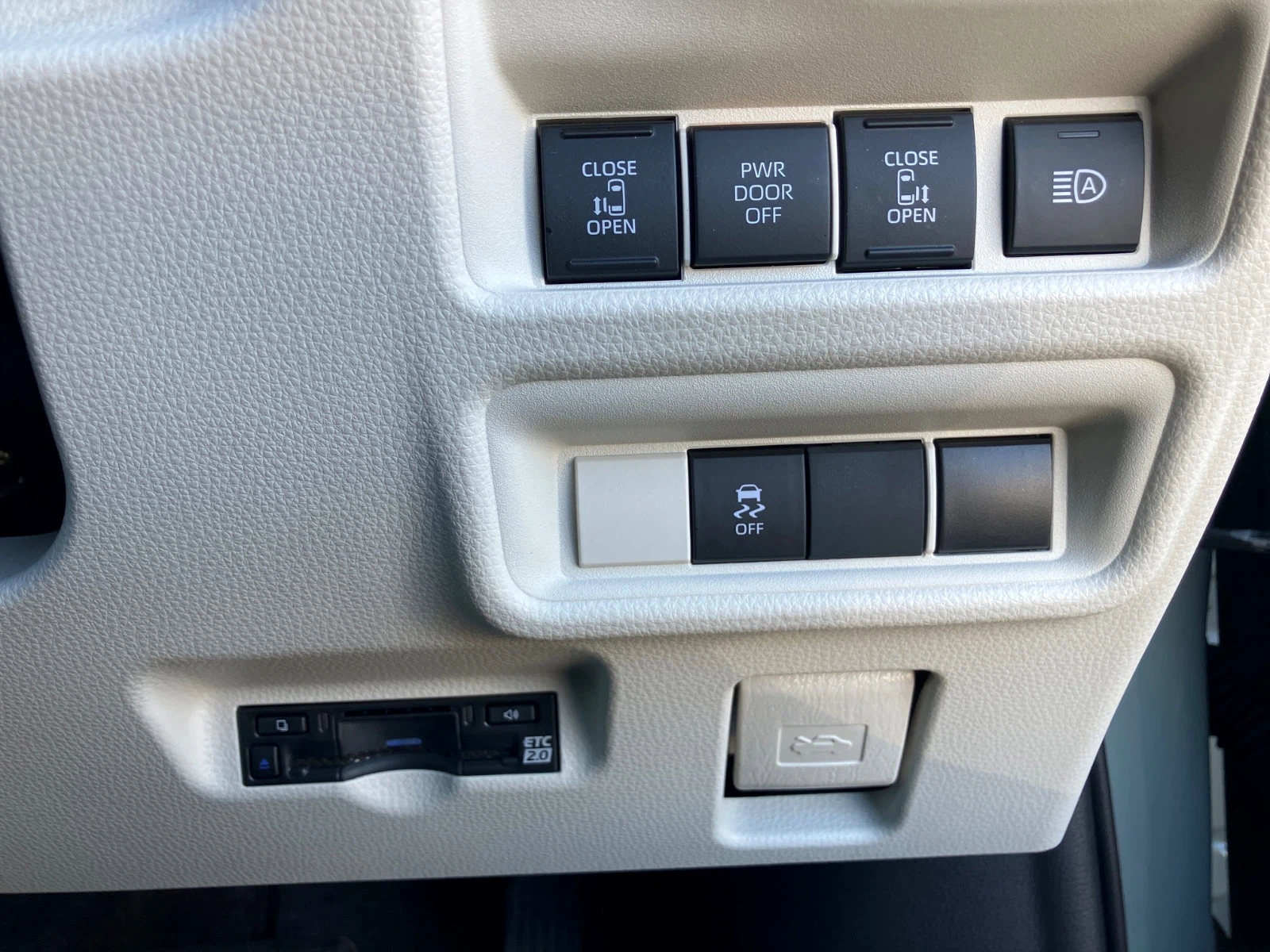 車両の画像