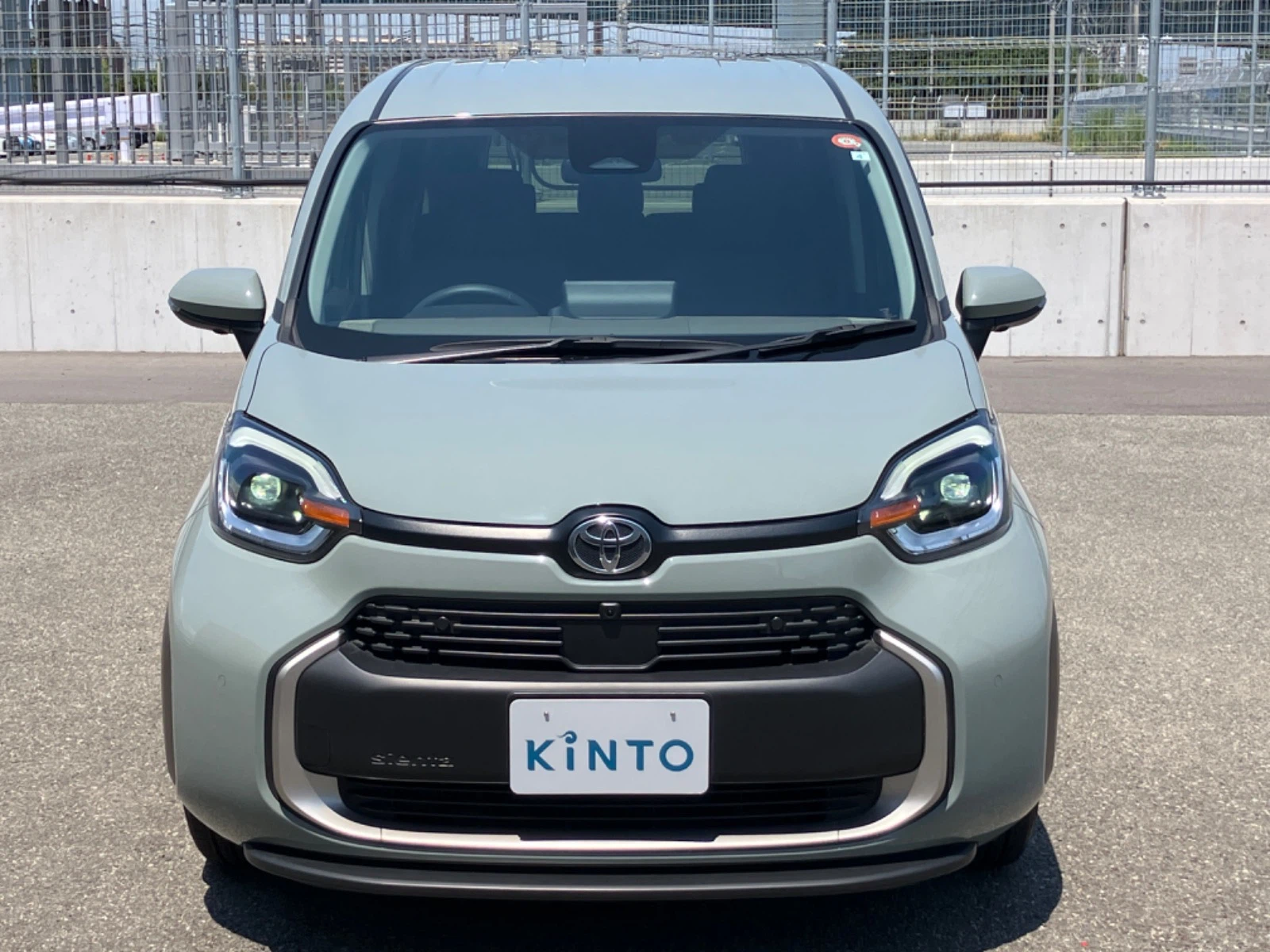 車両の画像