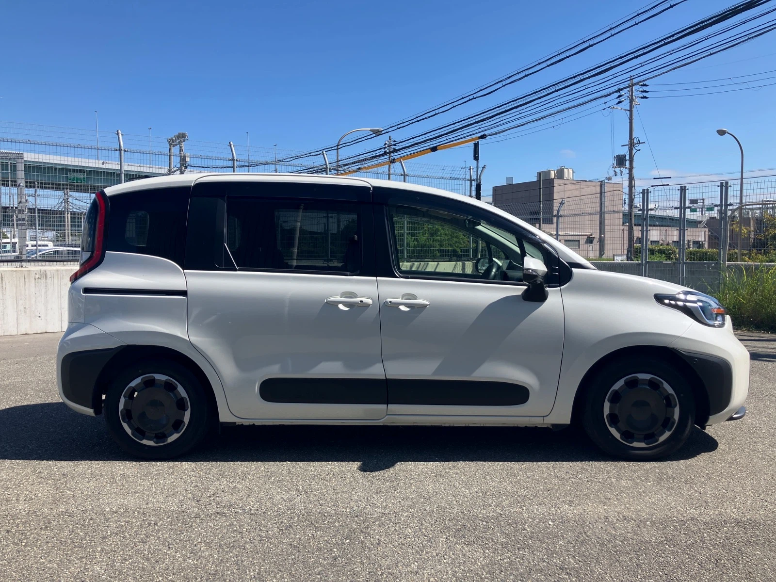 車両の画像