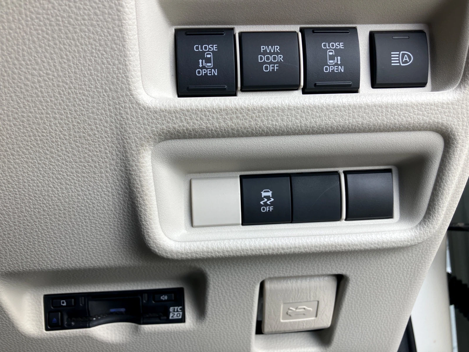 車両の画像
