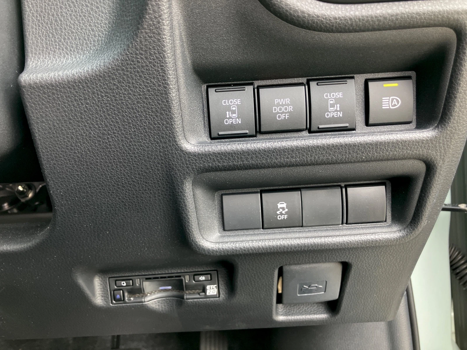 車両の画像