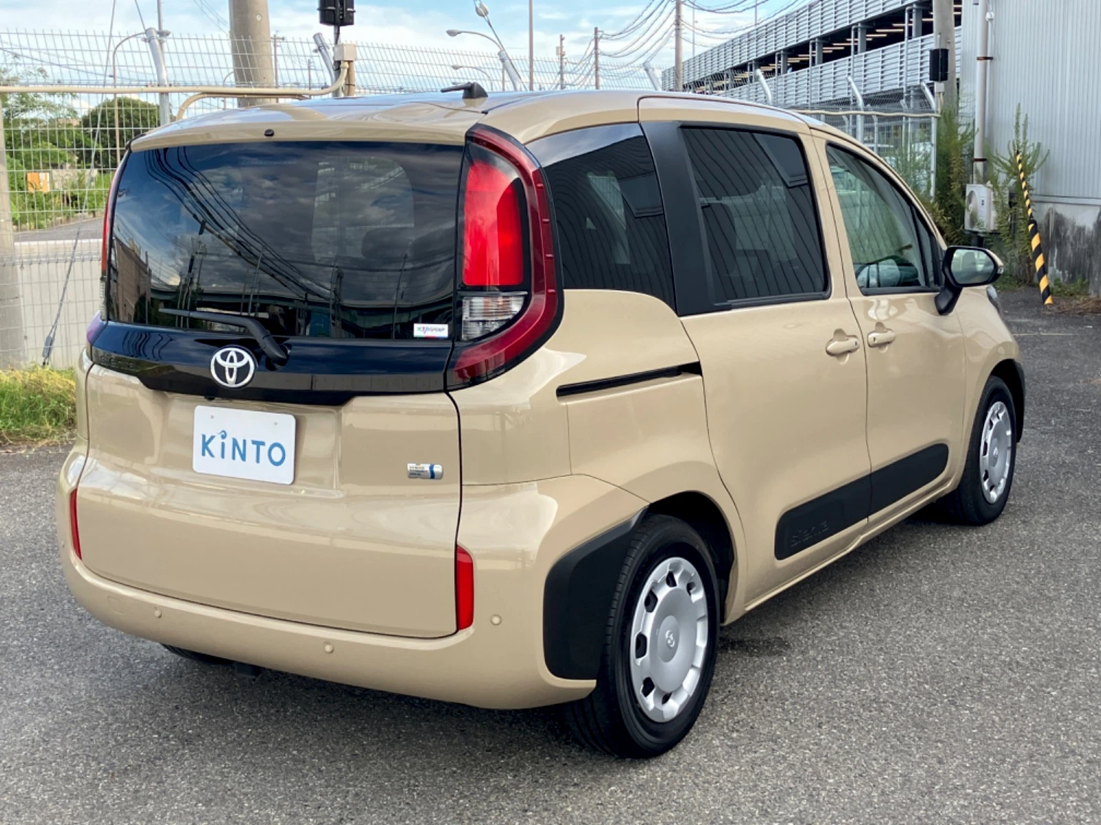 車両の画像