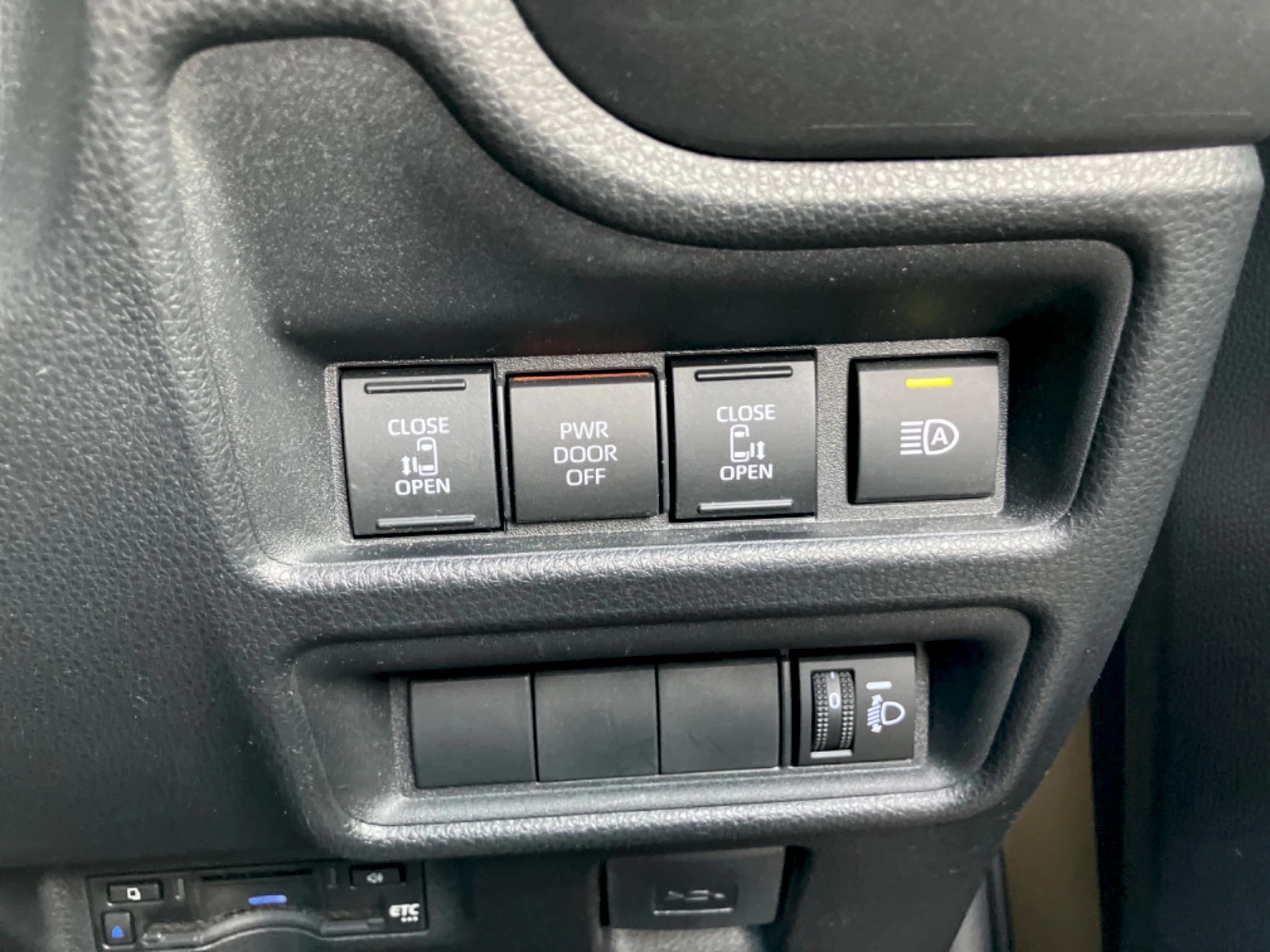車両の画像