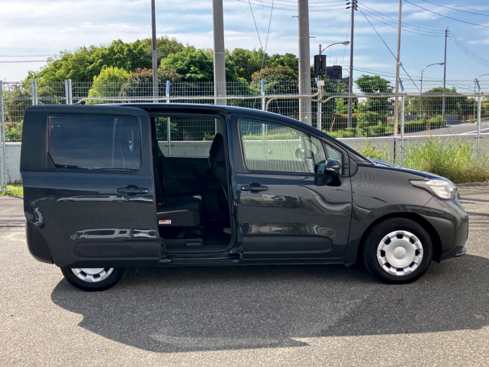 車両の画像