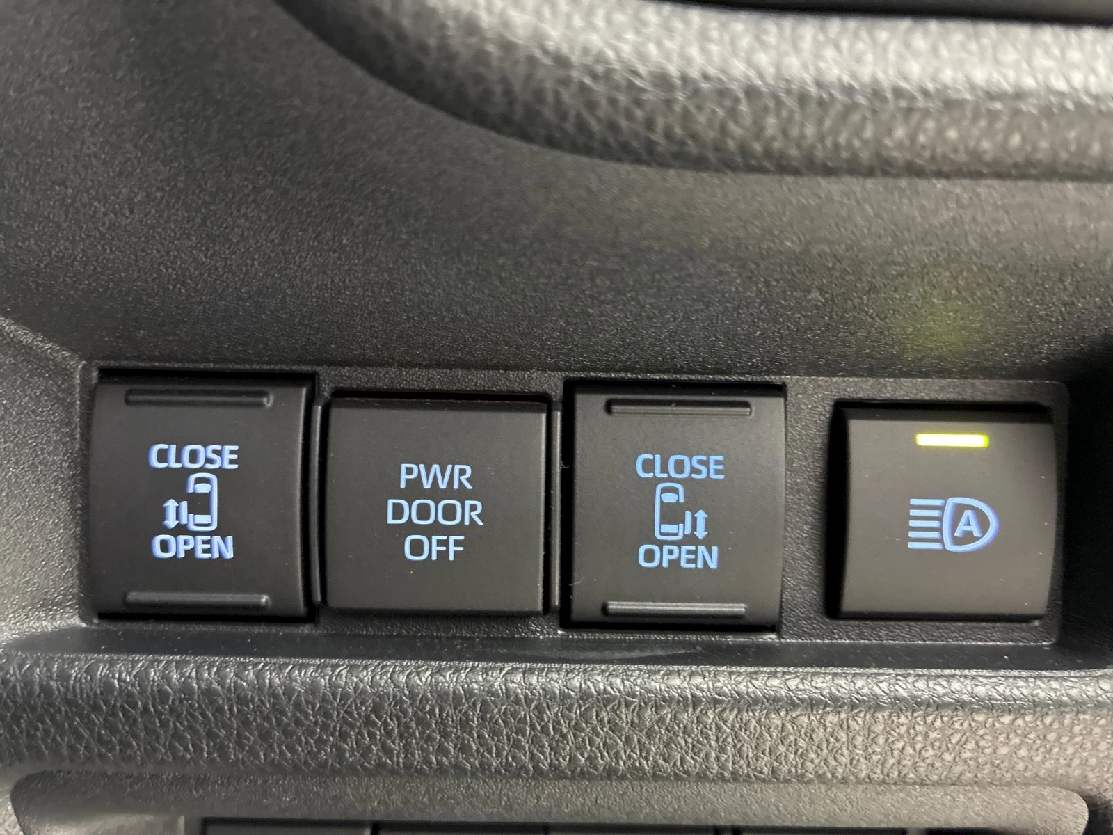 車両の画像