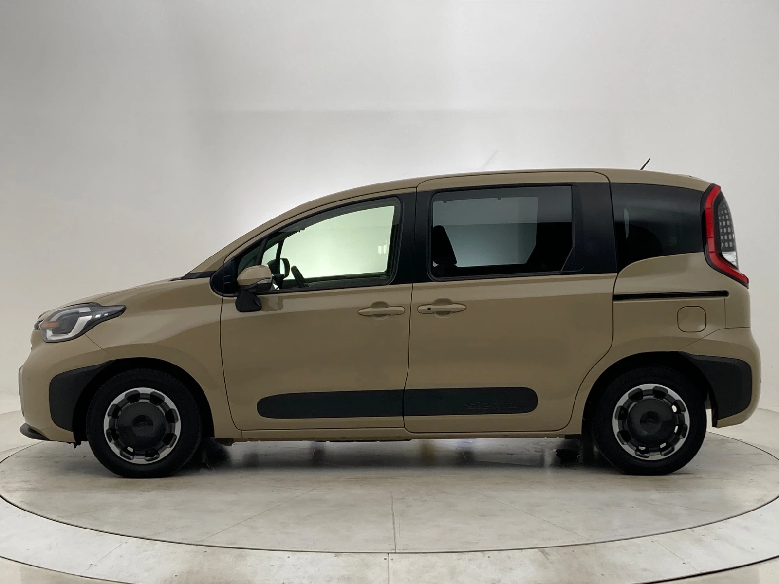 車両の画像