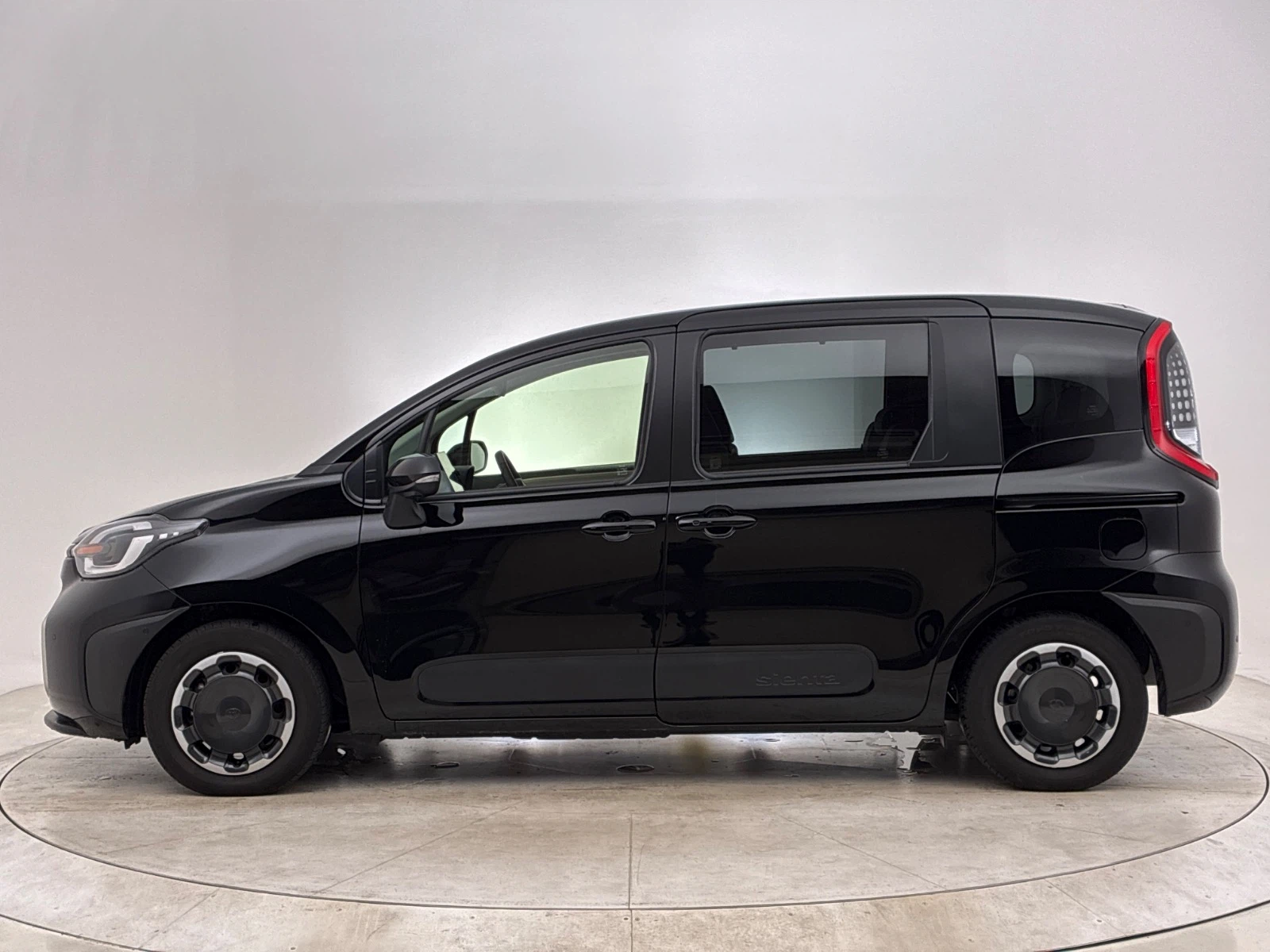 車両の画像