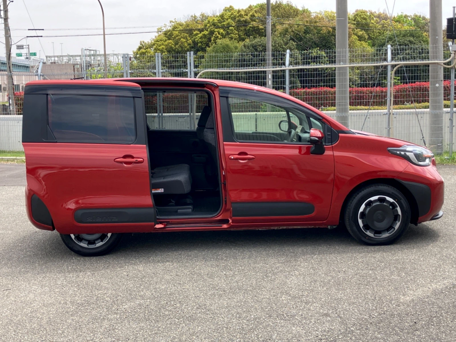 車両の画像