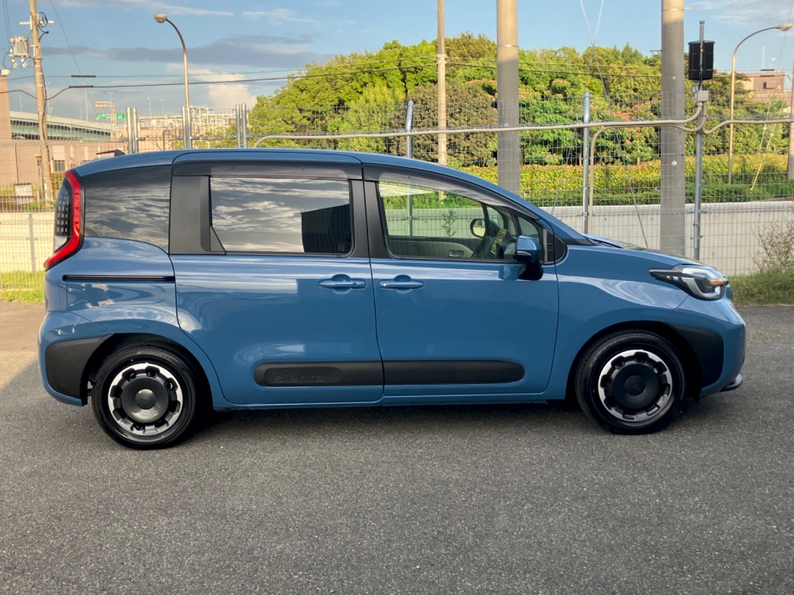 車両の画像