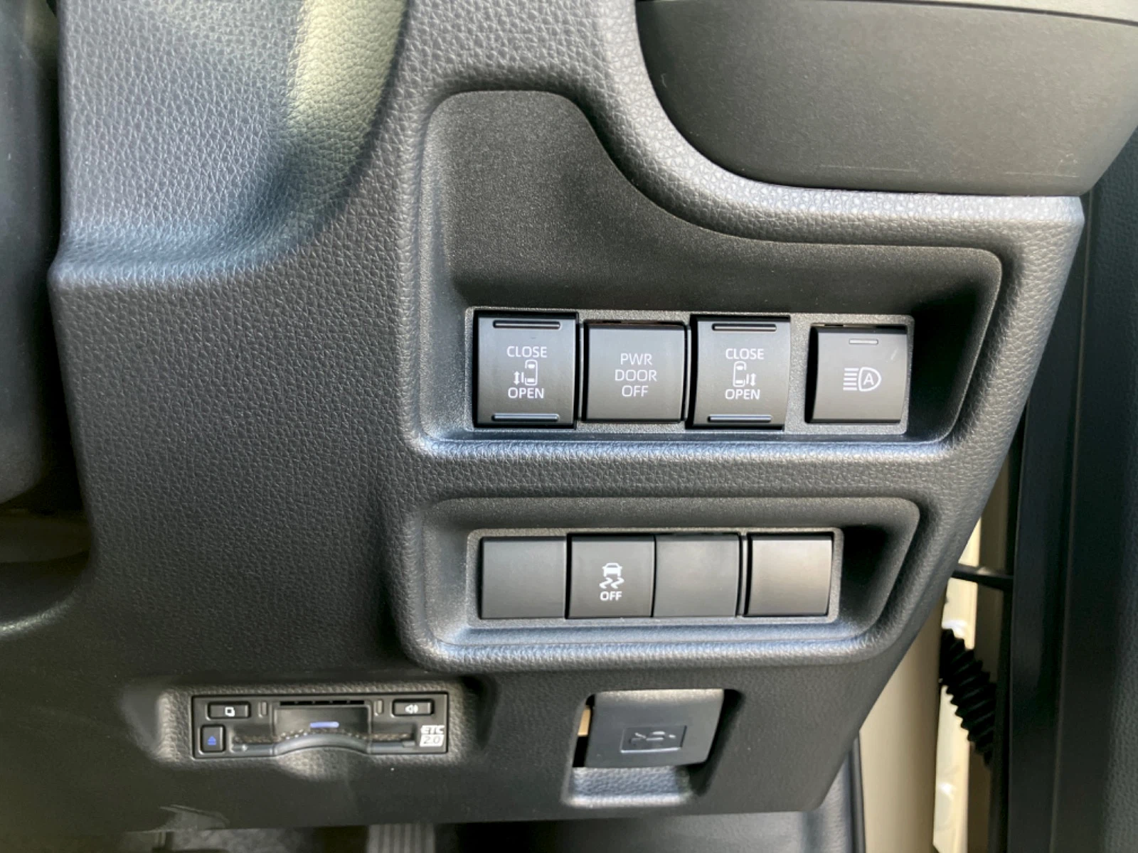 車両の画像