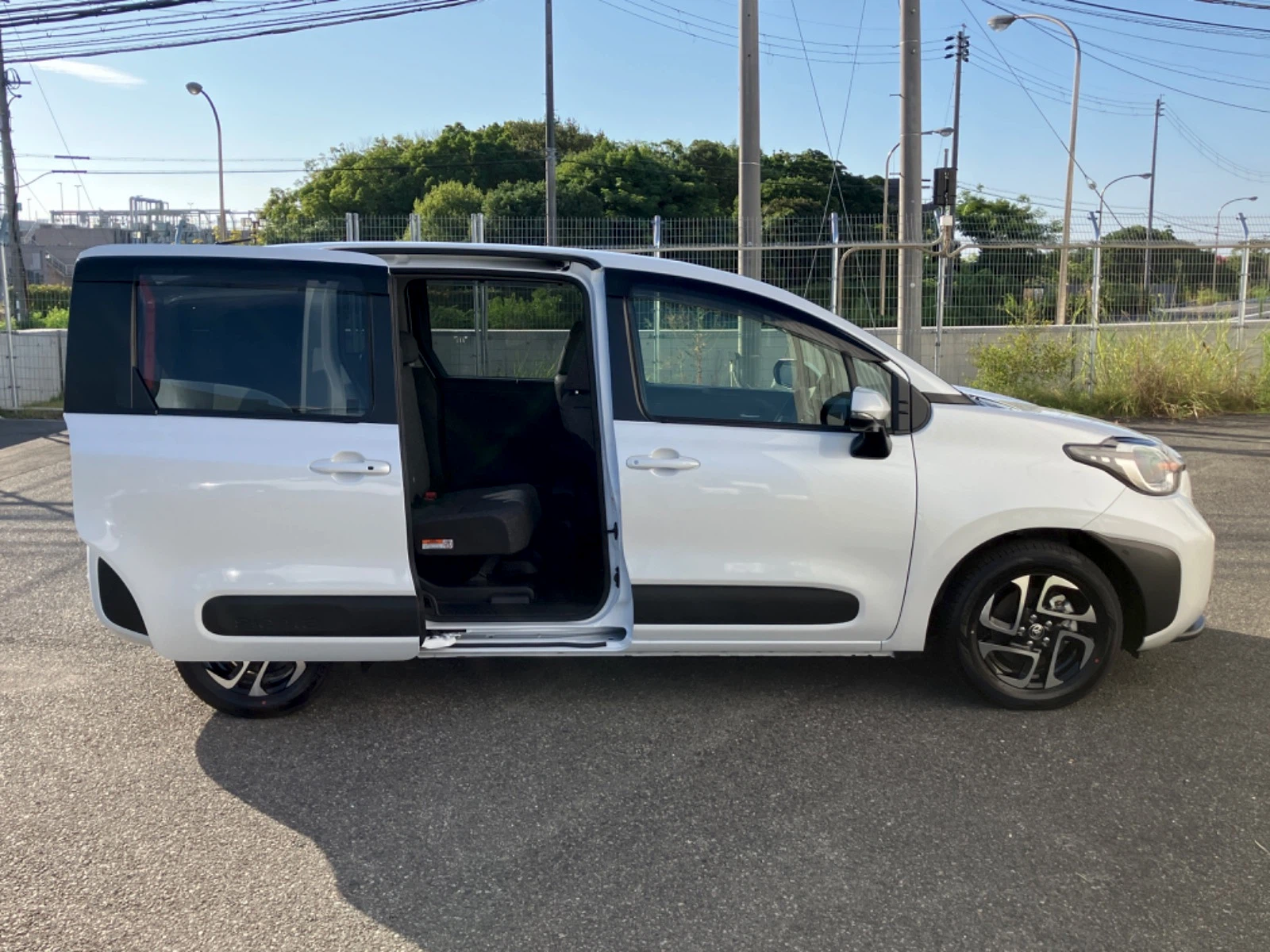 車両の画像