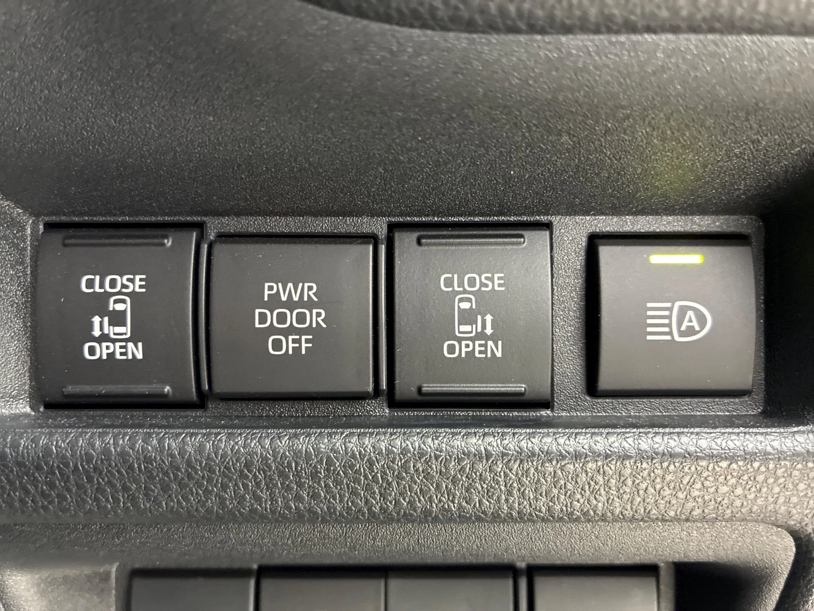 車両の画像