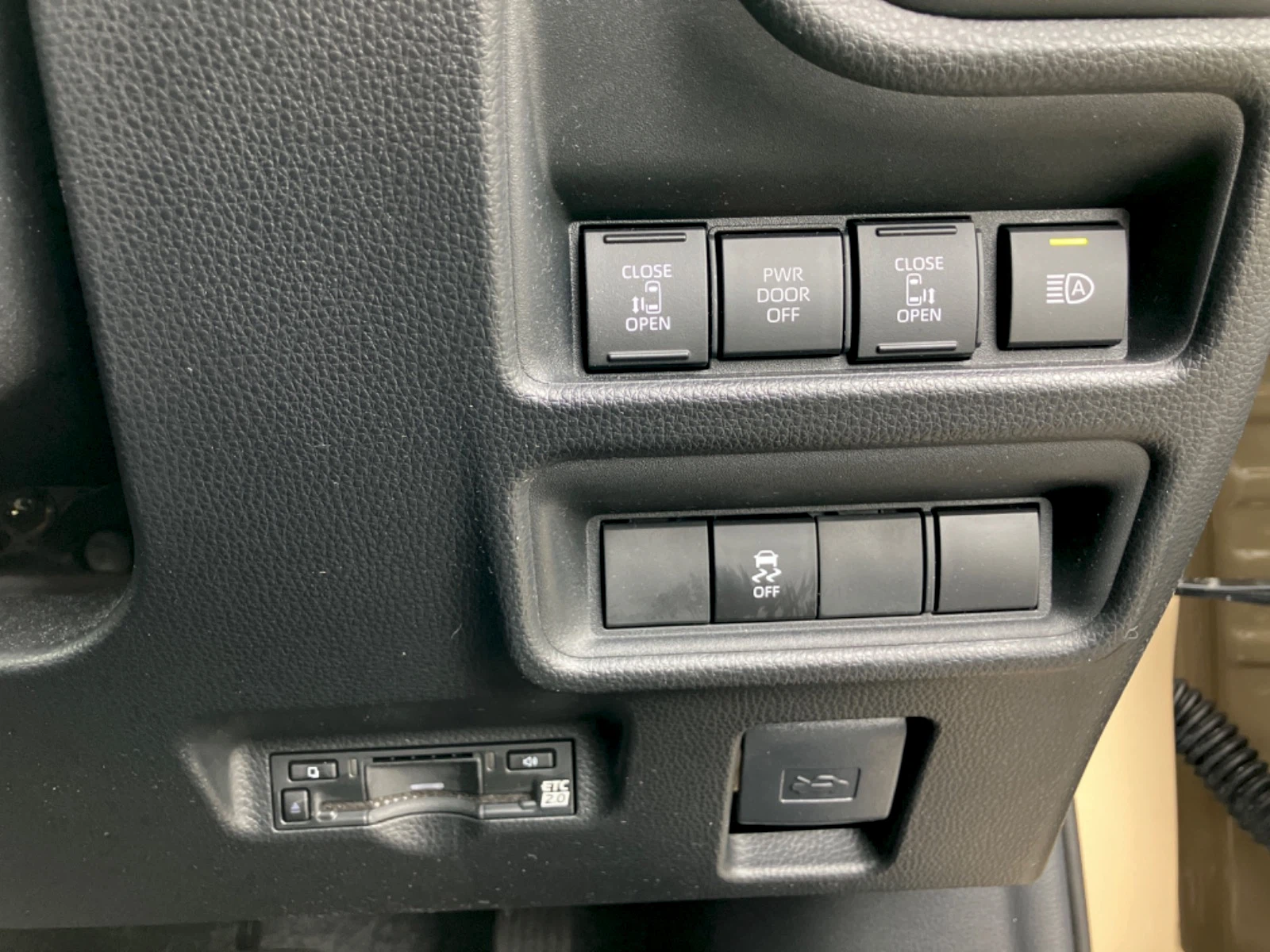車両の画像