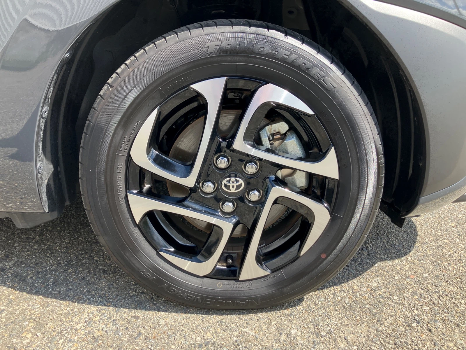 車両の画像