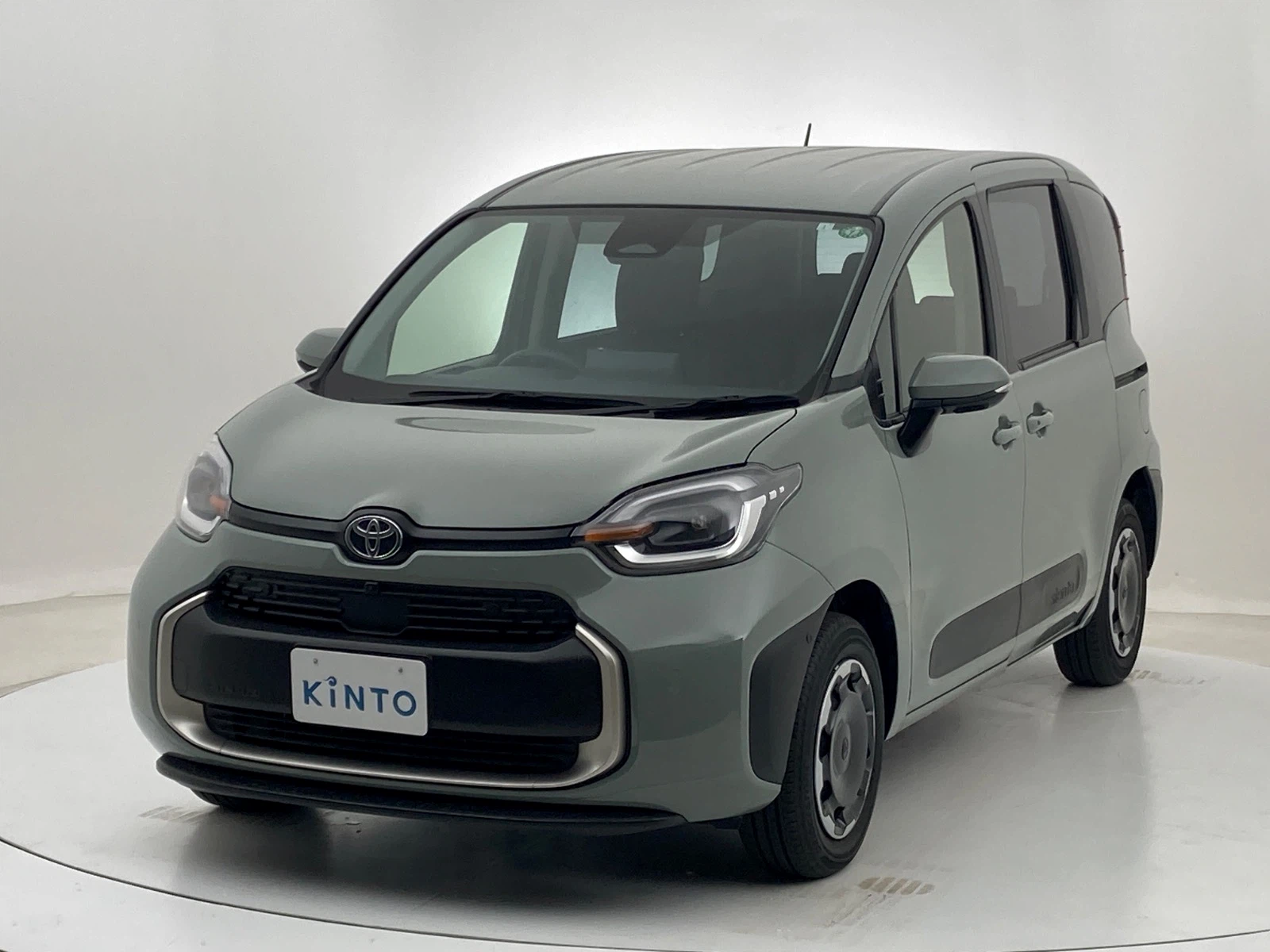 シエンタ Z HEV 1.5L 4WD(7人)