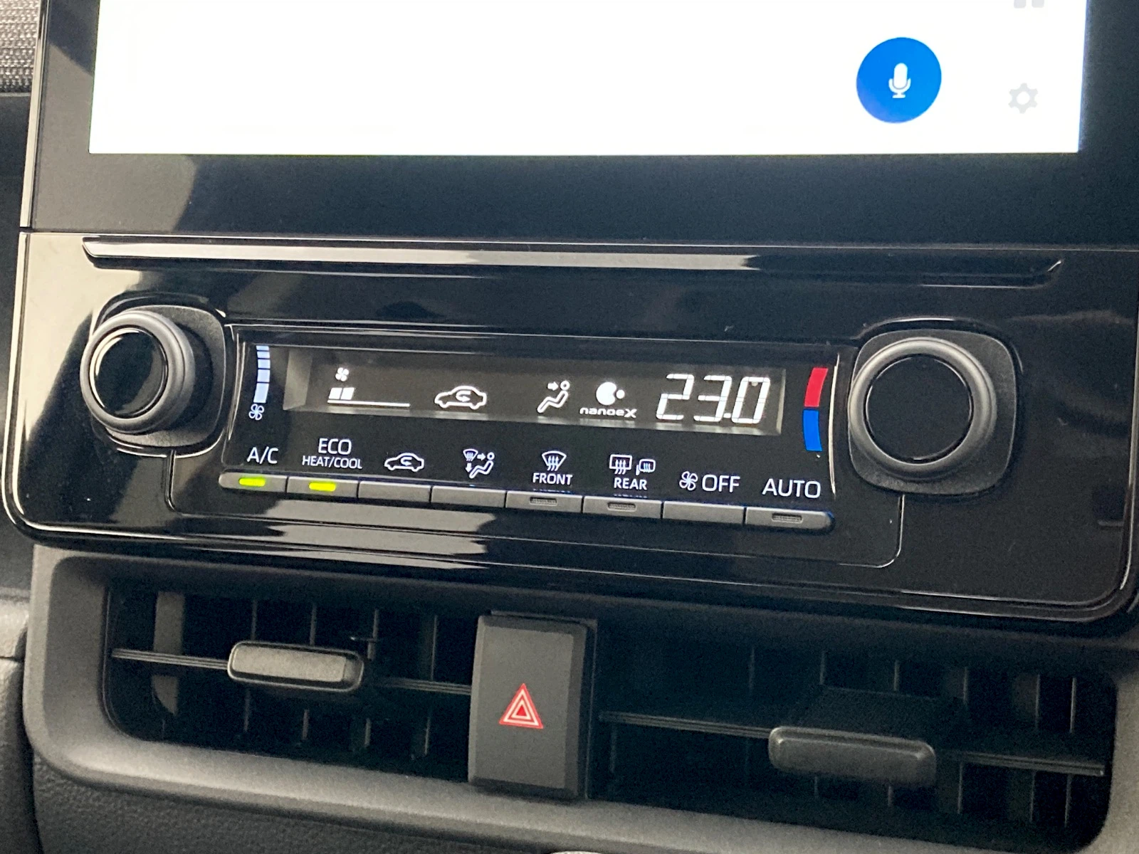 車両の画像